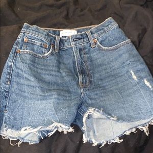 Abercrombie and Fitch High rise shorts waist 27